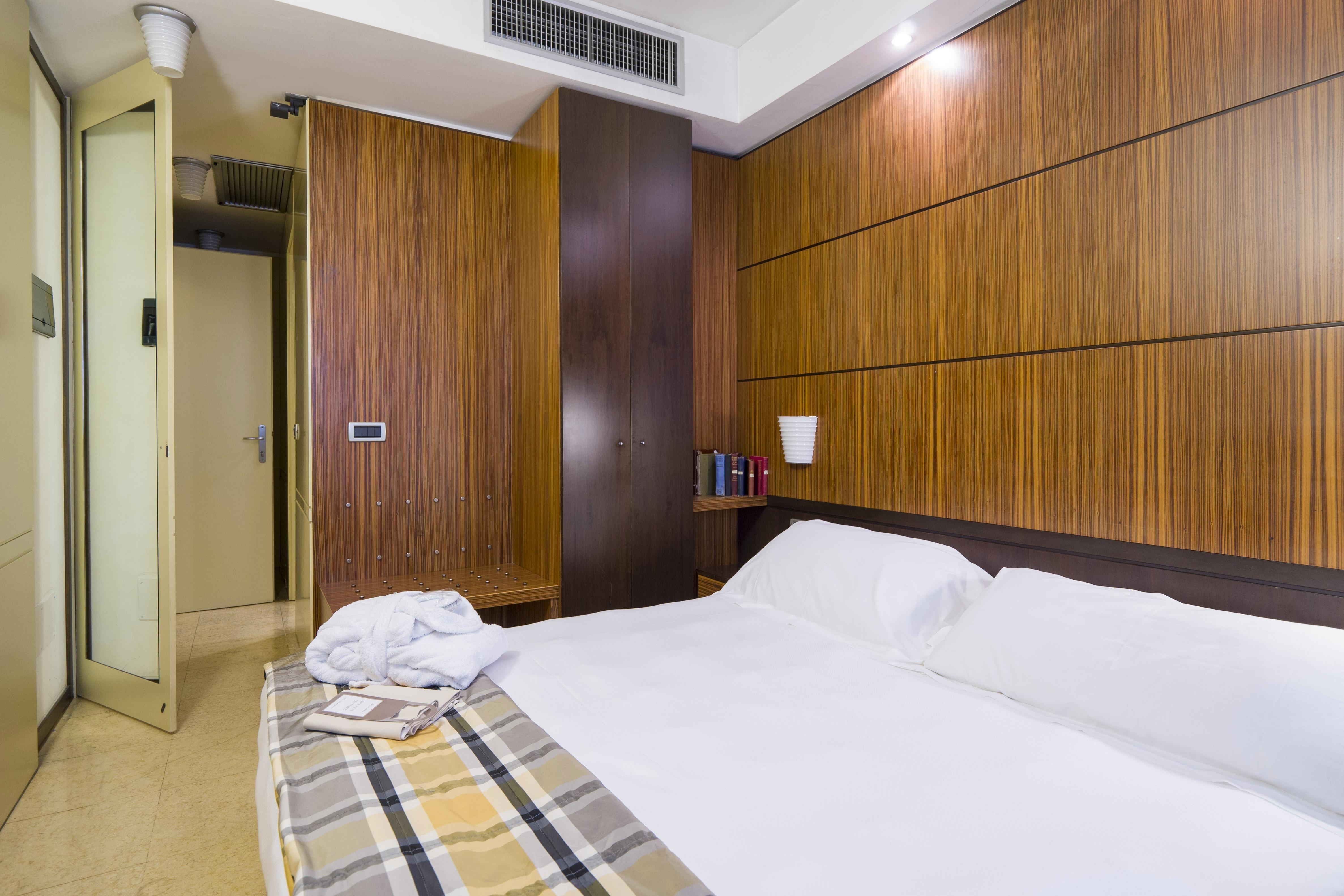 Hotel Carrobbio Milano Dış mekan fotoğraf