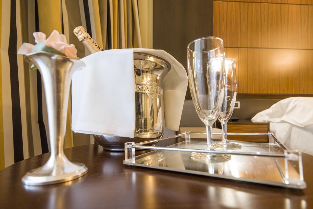 Hotel Carrobbio Milano Dış mekan fotoğraf
