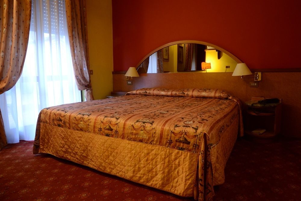 Hotel Carrobbio Milano Dış mekan fotoğraf